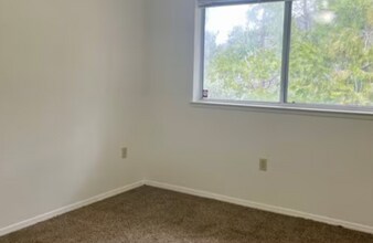 33938 Peckinpah Acres Dr in North Fork, CA - Building Photo - Building Photo