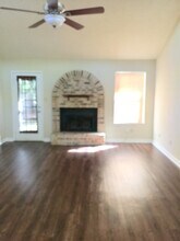 2021 Sandcastle Dr in Tallahassee, FL - Building Photo - Building Photo