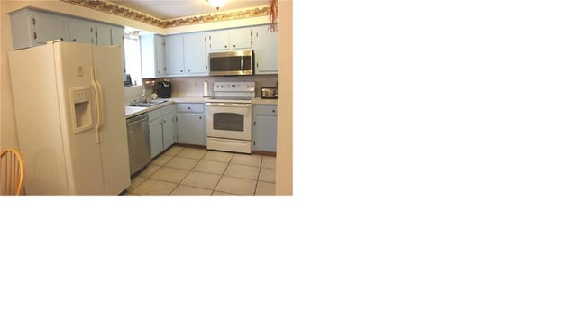 93 S Shirley Ln in Willis, TX - Building Photo - Building Photo