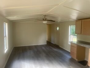 11232 Old Woodville Rd in Tallahassee, FL - Building Photo - Building Photo