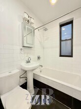 410 Eastern Pkwy in Brooklyn, NY - Building Photo - Building Photo