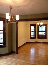 7228 N Rogers Ave in Chicago, IL - Building Photo - Building Photo