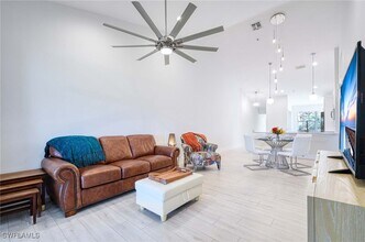 13030 Amberley Ct in Bonita Springs, FL - Building Photo - Building Photo