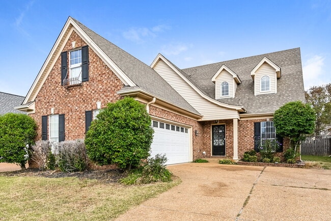 property at 2720 Graystone Dr