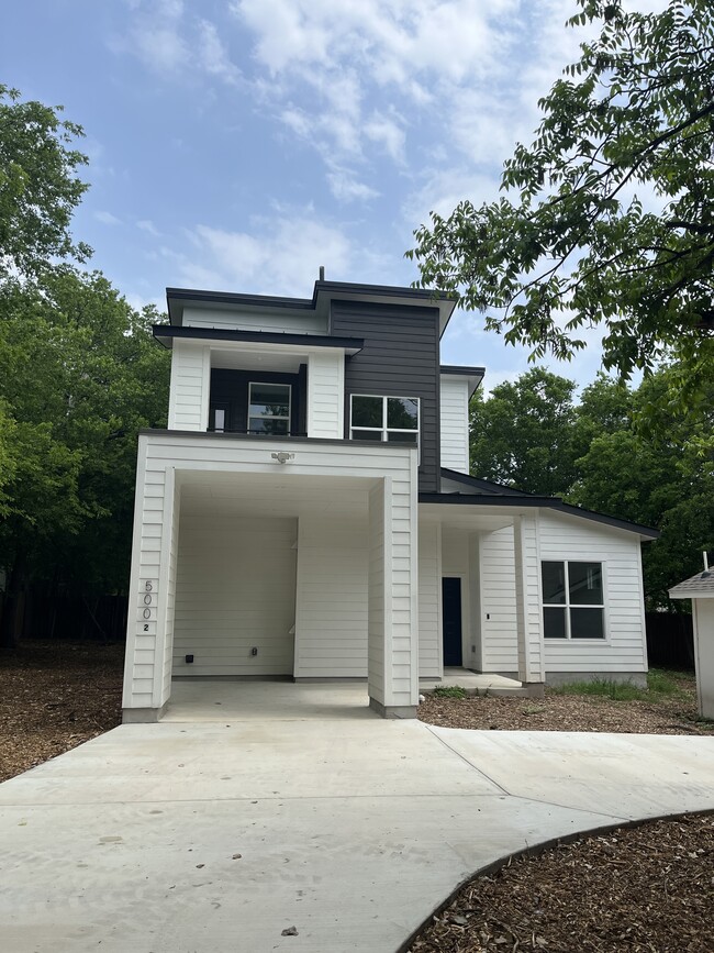 500 Capitol Dr