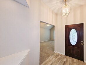 22 Quince Tree Pl in Conroe, TX - Foto de edificio - Building Photo