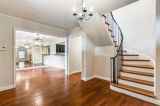 3721 Granada Ave in Dallas, TX - Building Photo - Building Photo