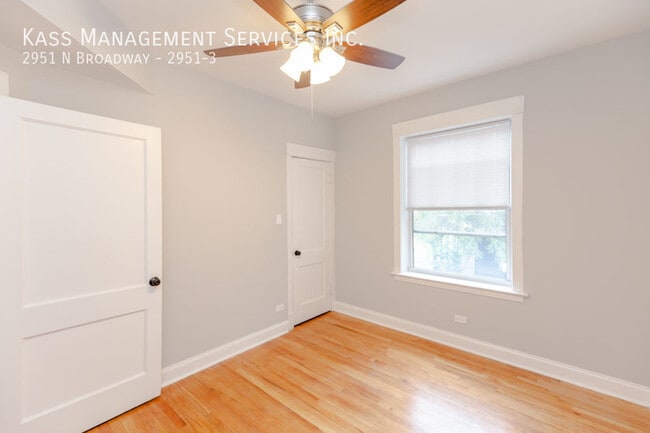 2951 N Broadway in Chicago, IL - Building Photo - Building Photo