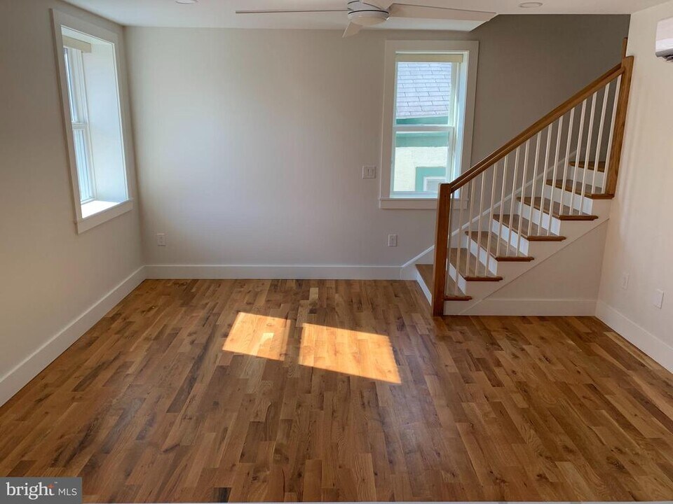 30 MacLean St in Princeton, NJ - Building Photo