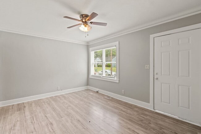 181 Holderness St SW in Atlanta, GA - Building Photo - Building Photo