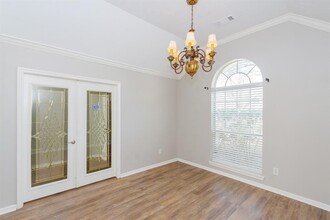 13015 Turnbridge Trail in Houston, TX - Building Photo - Building Photo