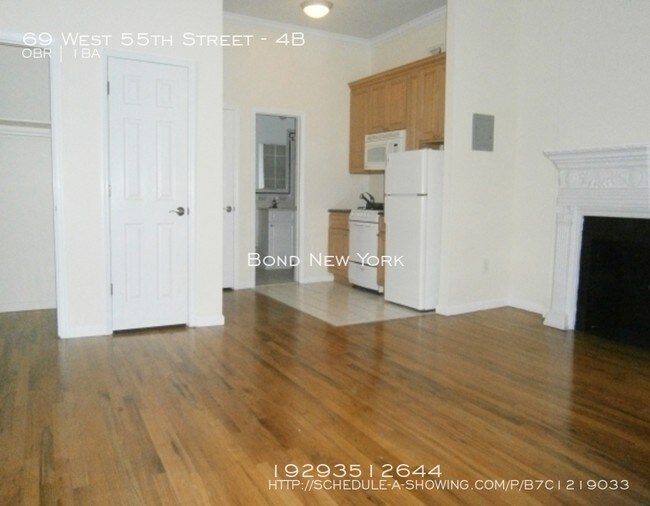 69 W 55th St-Unit -4B in New York, NY - Foto de edificio - Building Photo