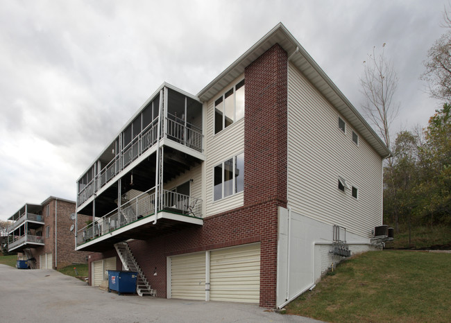 3712 35th St in Moline, IL - Foto de edificio - Building Photo