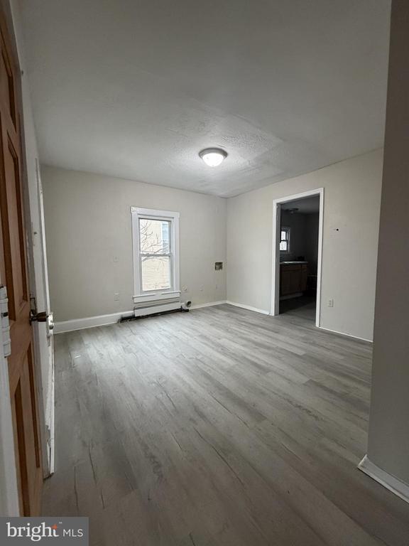 property at 615 S Seventh St