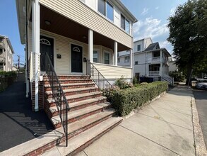 65 Boston Ave, Unit 2 in Somerville, MA - Building Photo - Building Photo