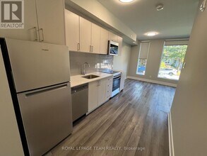 1295 Summerville Ave in Ottawa, ON - Building Photo - Building Photo