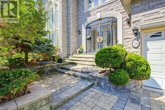 58 Bowan Ct in Toronto, ON - Building Photo - Building Photo