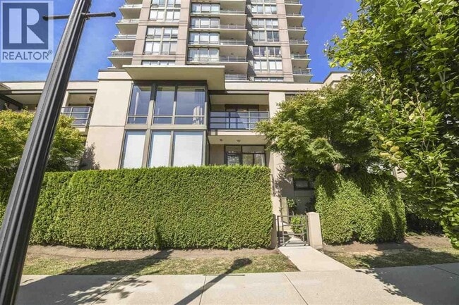 6333 Katsura St in Richmond, BC - Building Photo - Building Photo