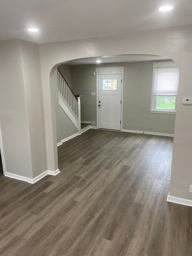1027 Edgemore Rd in Philadelphia, PA - Building Photo - Building Photo