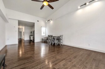 1637 N 33rd St, Unit 4 in Philadelphia, PA - Building Photo - Building Photo