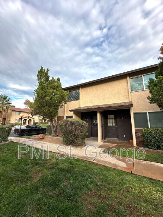 1749 W 1020 N in Saint George, UT - Building Photo