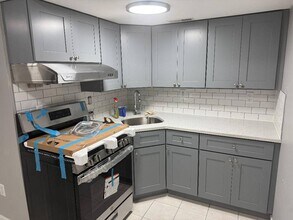 35 New Ln in Staten Island, NY - Building Photo - Building Photo