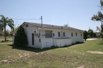 Doan's Mobile Home/rv Park in Lake Wales, FL - Foto de edificio - Building Photo