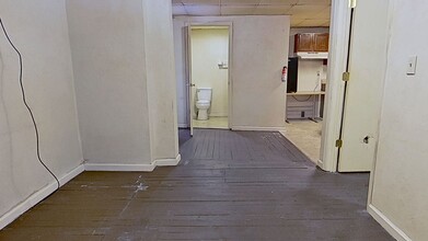 128 S Main St in Spring Grove, PA - Building Photo - Building Photo