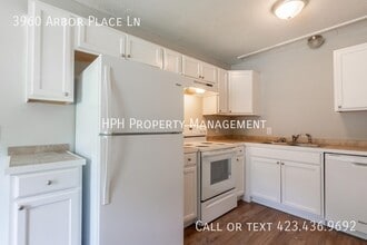 3960 Arbor Pl Ln in Chattanooga, TN - Building Photo - Building Photo