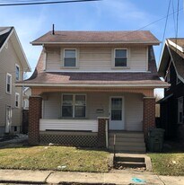 825 Smith Ave NW in Canton, OH - Building Photo