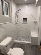 9540 San Miguel Ave in South Gate, CA - Foto de edificio - Building Photo