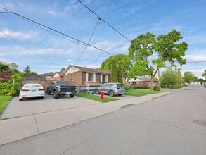 109 June St in Hamilton, ON - Building Photo - Building Photo