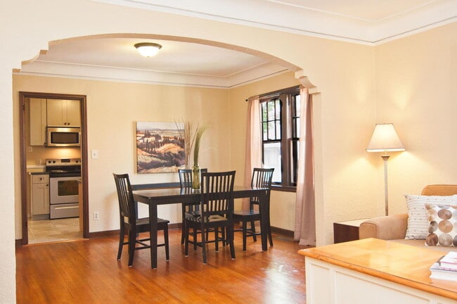 1015 26th Ave SE in Minneapolis, MN - Foto de edificio - Building Photo