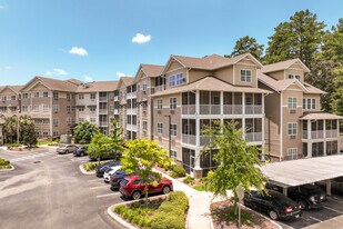 Mulligan Park in Tallahassee, FL - Building Photo
