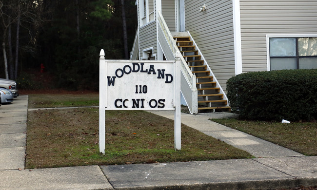 Woodlands Condominiums in Daphne, AL - Building Photo - Building Photo