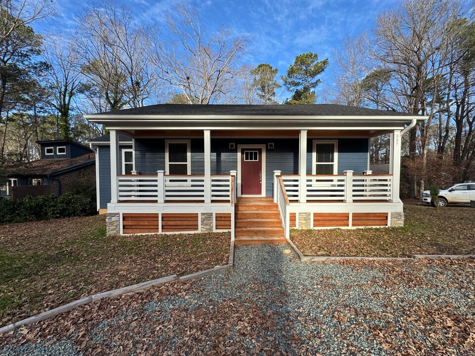 357 Kittery Point Ln in Sanford, NC - Building Photo
