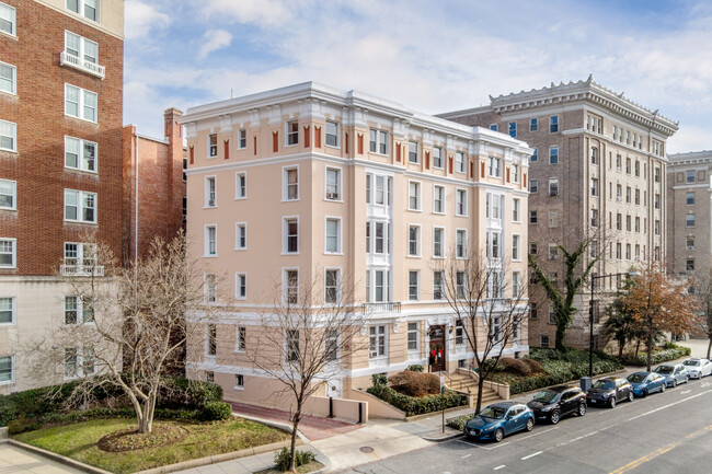 The Oakland Condos in Washington, DC - Building Photo - Building Photo