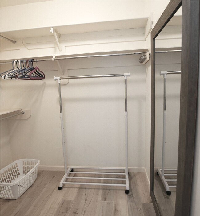 23210 Creeks End Ct in Katy, TX - Foto de edificio - Building Photo