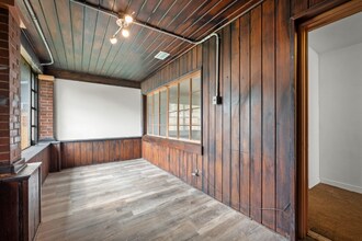 1025 W 25th St in Jacksonville, FL - Foto de edificio - Building Photo