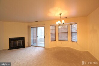 103 Claridge Ct in Princeton, NJ - Building Photo - Building Photo