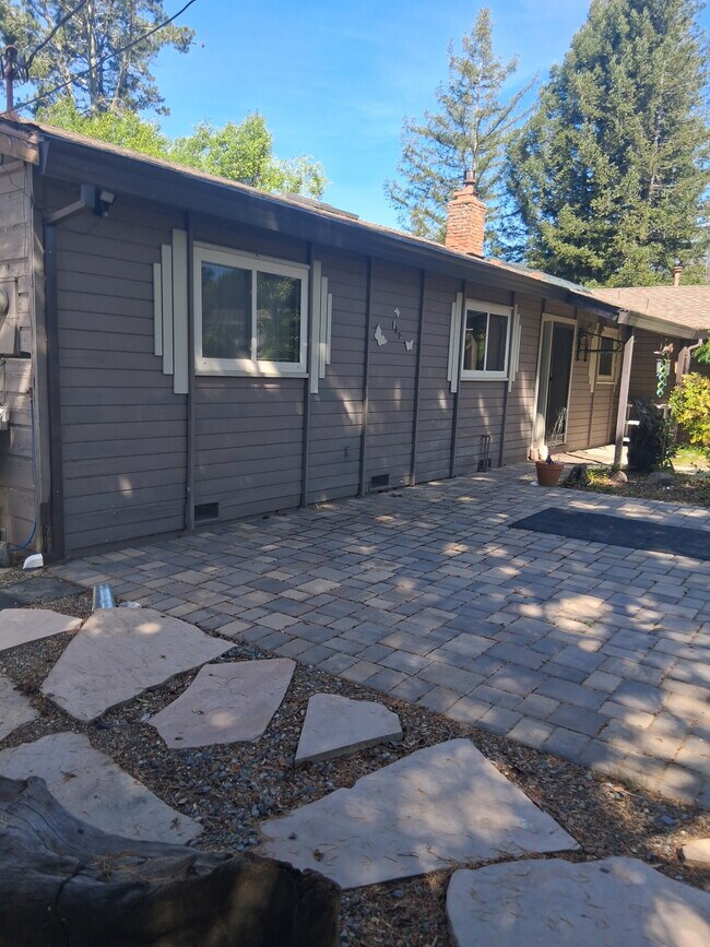 132 Ardith Dr in Orinda, CA - Building Photo - Building Photo