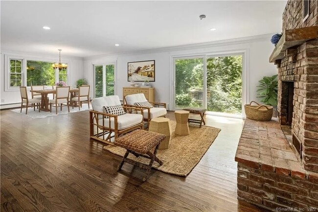 property at 12 Steep Hill Rd