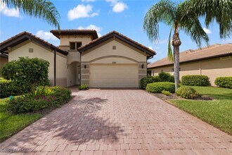 7785 Ashton Rd in Naples, FL - Building Photo - Building Photo