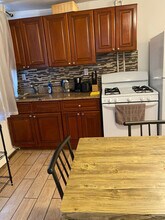 787-781 1st Ave in New York, NY - Building Photo - Building Photo
