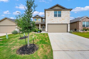 22607 Green Jacket in San Antonio, TX - Building Photo