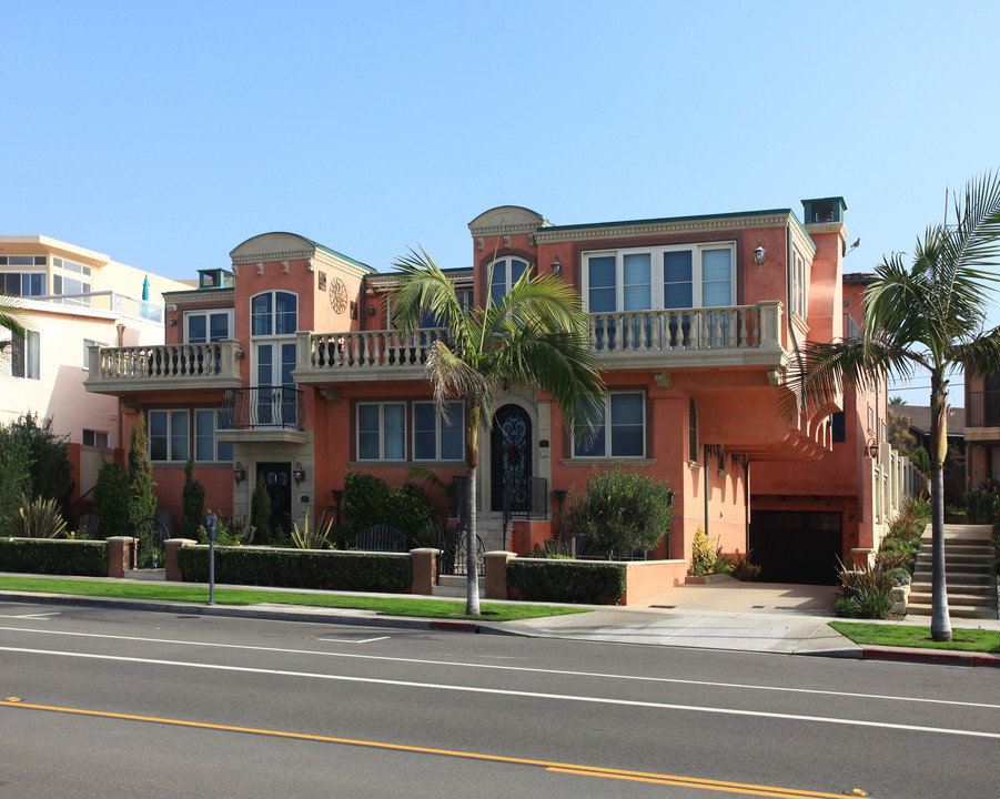 1724 Esplanade in Redondo Beach, CA - Building Photo