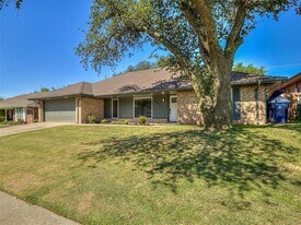 6917 Woodridge Ave in Oklahoma City, OK - Building Photo