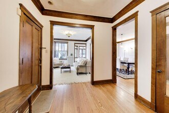 433 W Melrose St in Chicago, IL - Building Photo - Building Photo