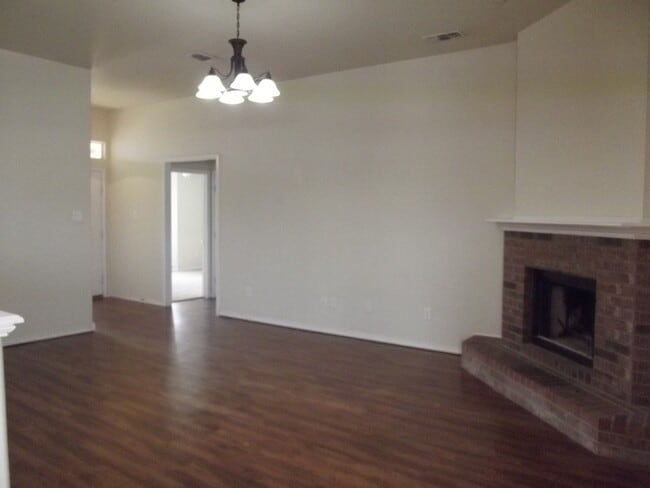 6502 93rd St in Lubbock, TX - Building Photo - Building Photo