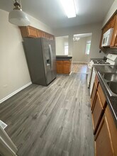 1146 Courtland Dr in Buffalo Grove, IL - Building Photo - Building Photo